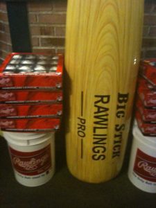 rawlings bat baseballs