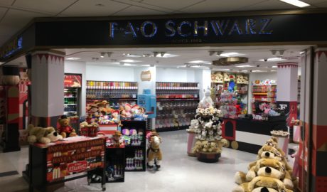 FAO Schwarz Airport Store