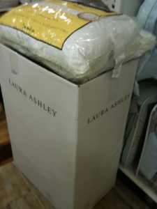 laura_ashley